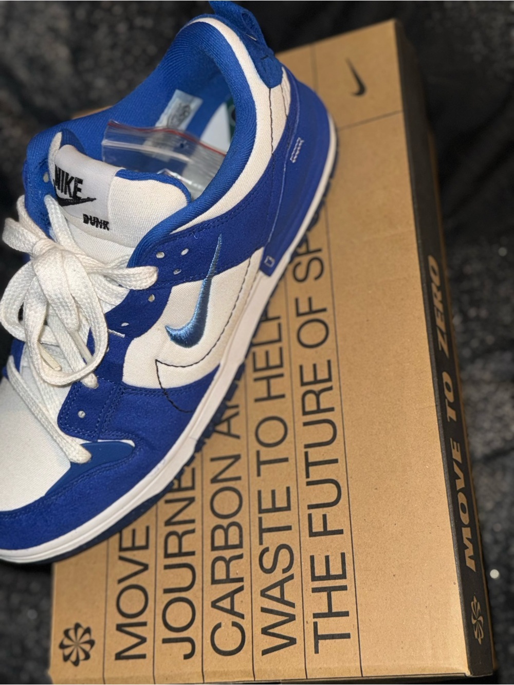 Nike dunks - Picture 2 of 3